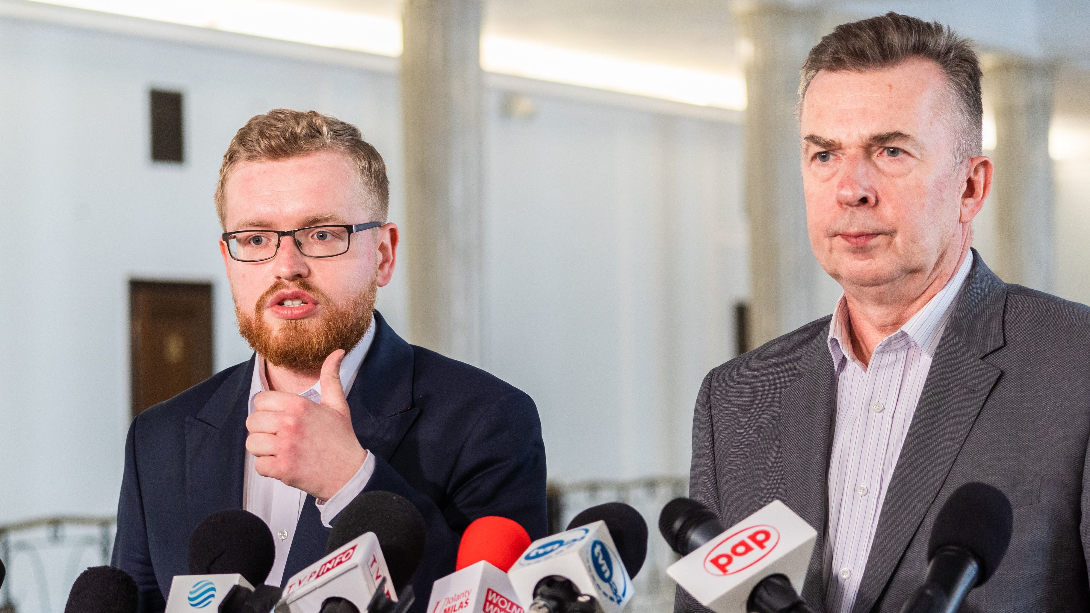 Fuzja Orlenu z Lotosem sprzeczna z interesem energetycznym Polski